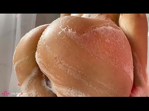 ❤️ Brunette Anoita bonyora neVibrator kune Yakanyanya Orgasm muShower kwatiri ❤